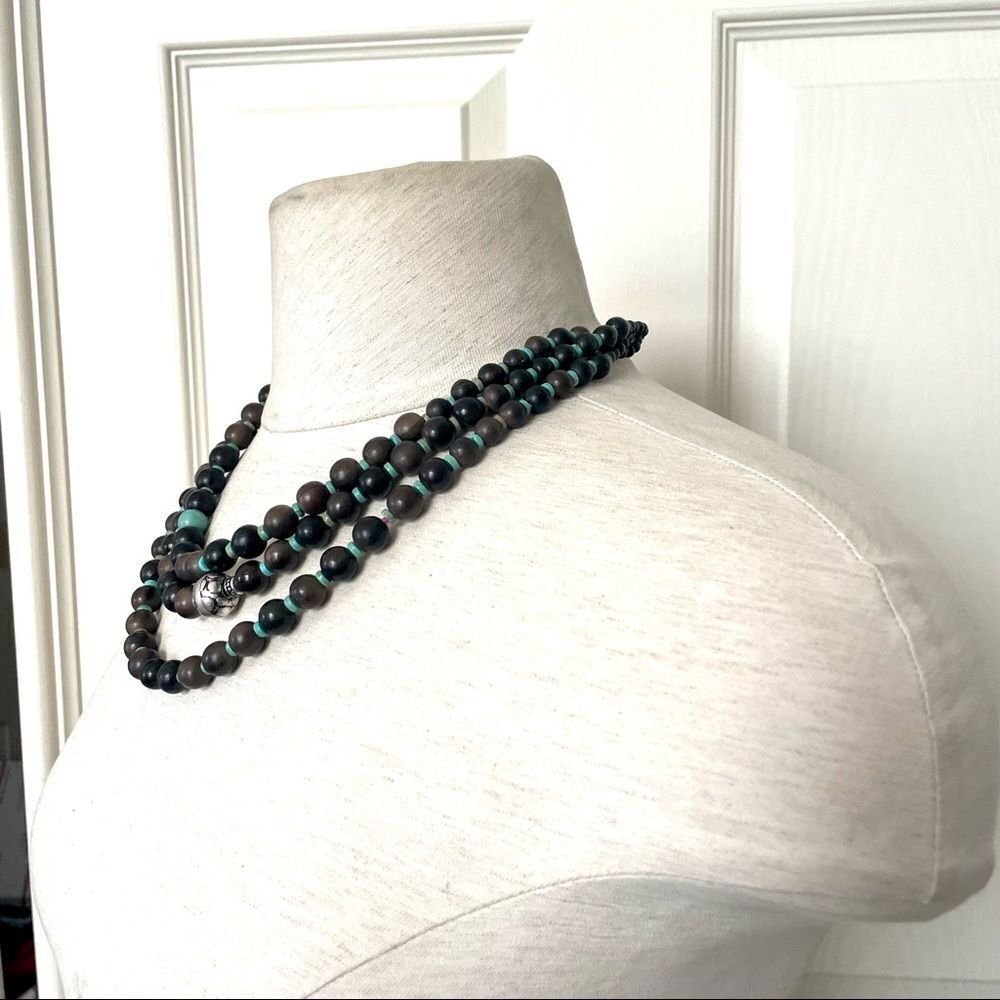 Coldwater creek triple strand wood bead and turquoise necklace - Picture 6 of 10